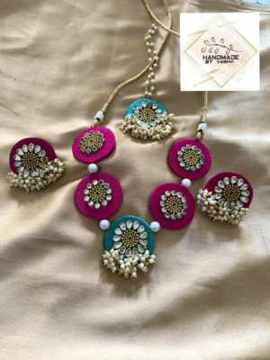 Necklace Small 24