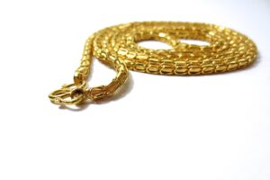 gold, golden, chain, necklace, jewelry, yellow, pattern, texture, design, shiny, glitter, metal, luxury, bright, shine, decorative, glamour, money, coil, jewellery, neck, throat, snake, india, thailand, travel, solid, scrap, bullion, commodity, trade, exotic, ancient, 23k, karat, pure, snake, bullion, bullion, commodity, commodity, commodity, commodity, commodity